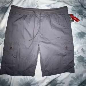 NWT! Beverly Hills Polo Club Shorts (Bermuda length) Women’s Size Large!